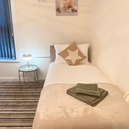 St - Beautifull House Next To Centre Leeds (West Yorkshire)